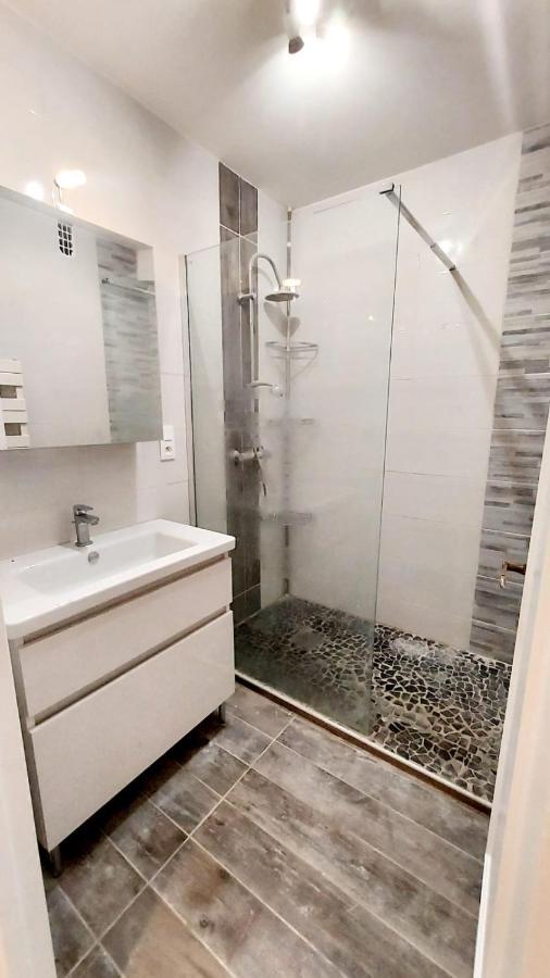 Cosy Jasmin 3ch -centre & Marzet- Balcon Traversant Apartment *